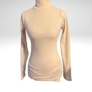 White long sleeve shirt